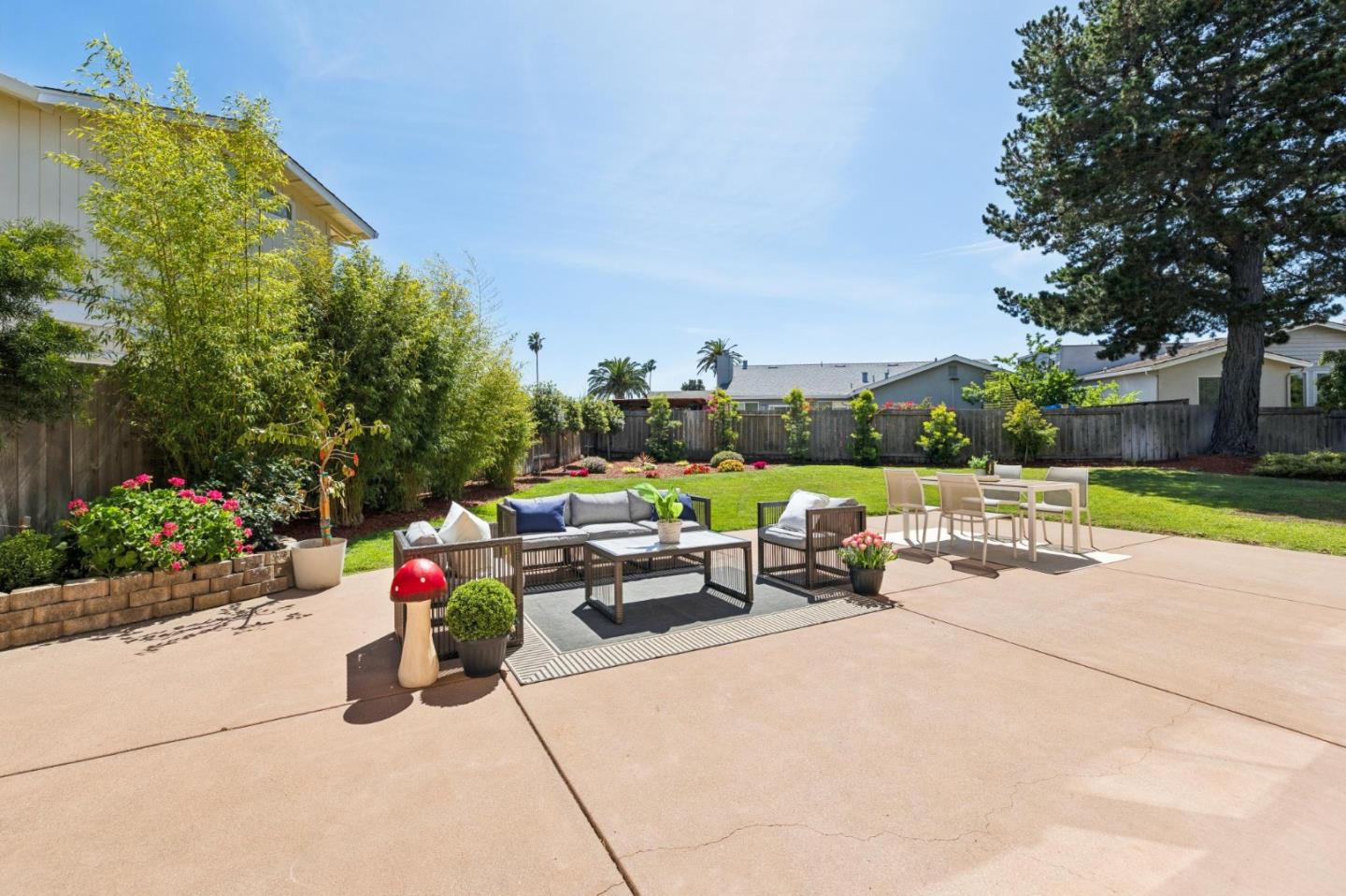 284 Avocet Court