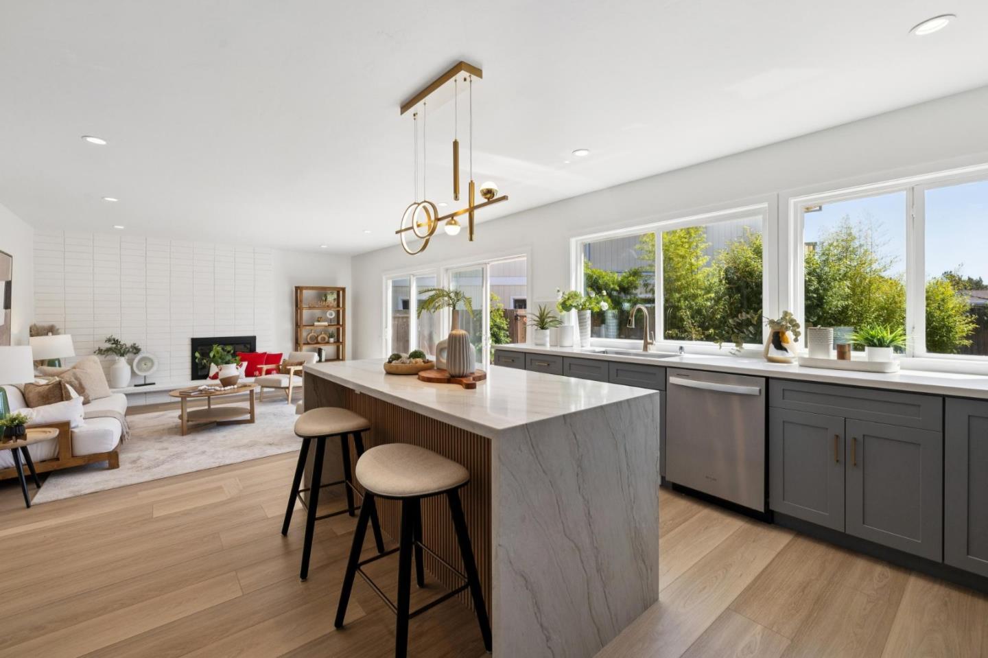 284 Avocet Court