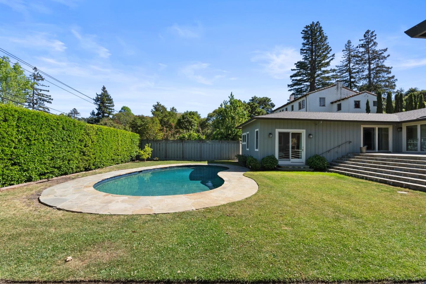 430 Hillsborough Boulevard