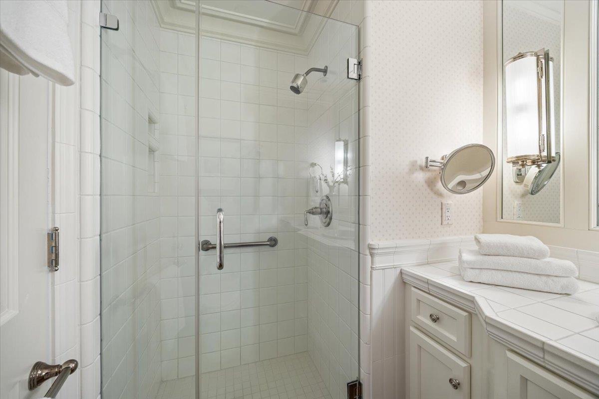 20 West 3rd Avenue 601