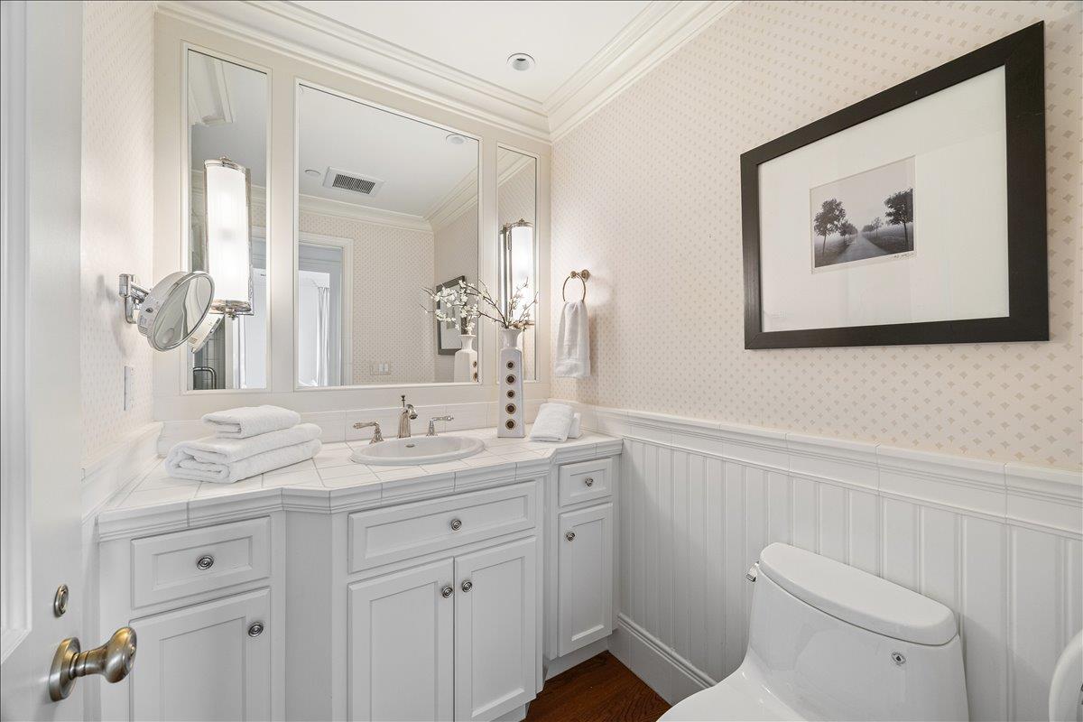 20 West 3rd Avenue 601