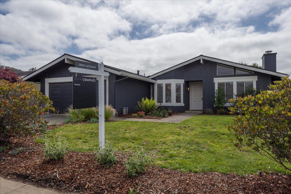 1557 Mizzen Lane