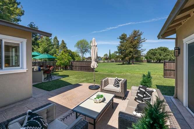 619 Teredo Drive