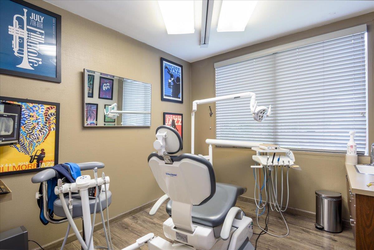 255 North San Mateo Drive Suite 2