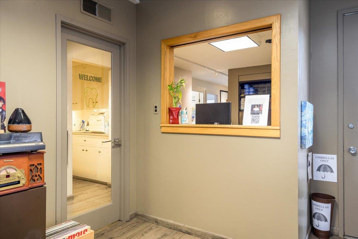 255 North San Mateo Drive Suite 2