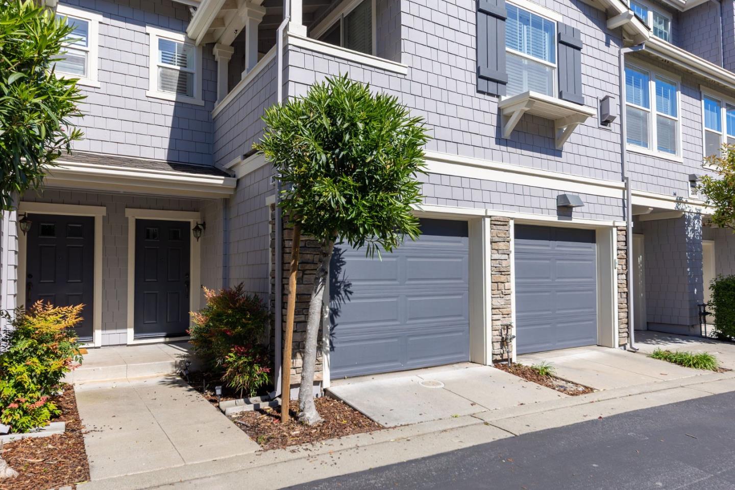 200 Live Oak Way 203