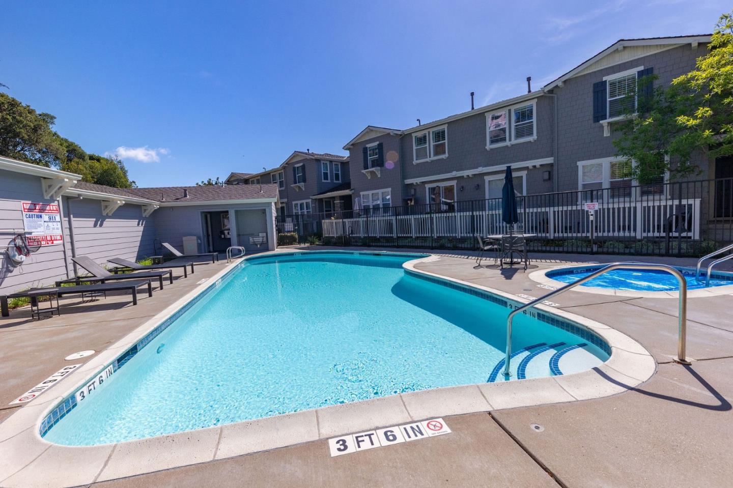 200 Live Oak Way 203