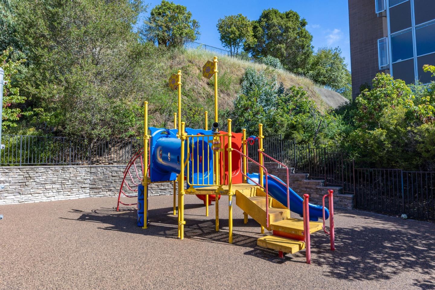 200 Live Oak Way 203