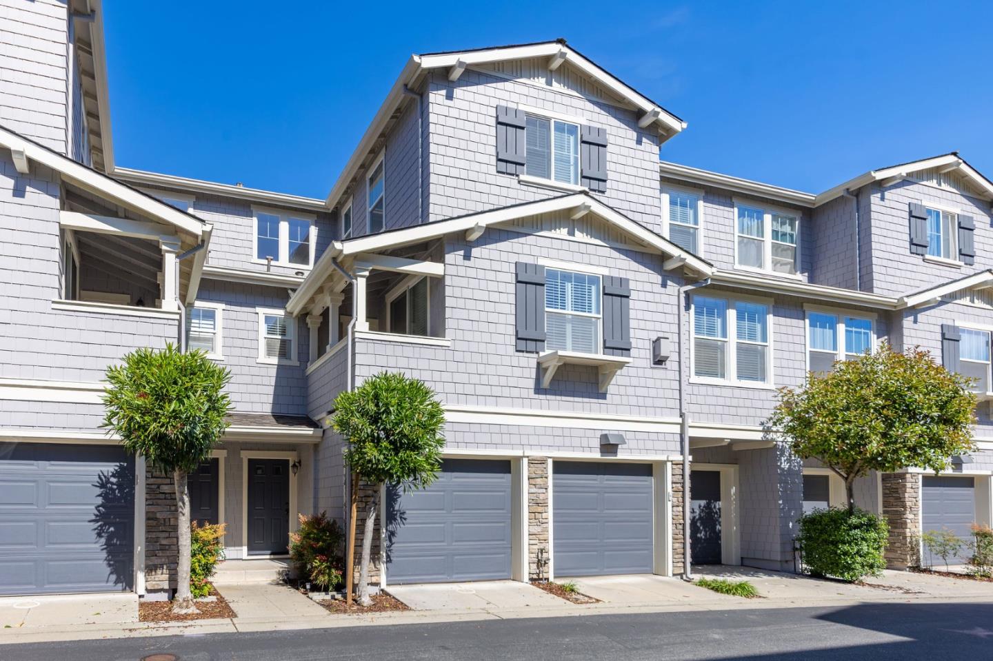 200 Live Oak Way 203