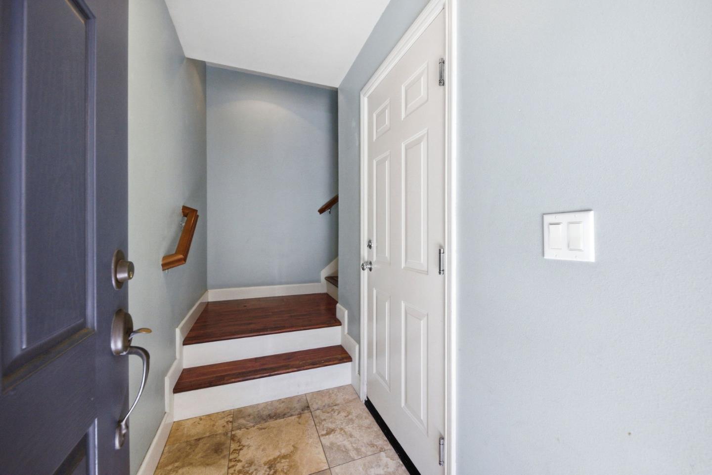 200 Live Oak Way 203