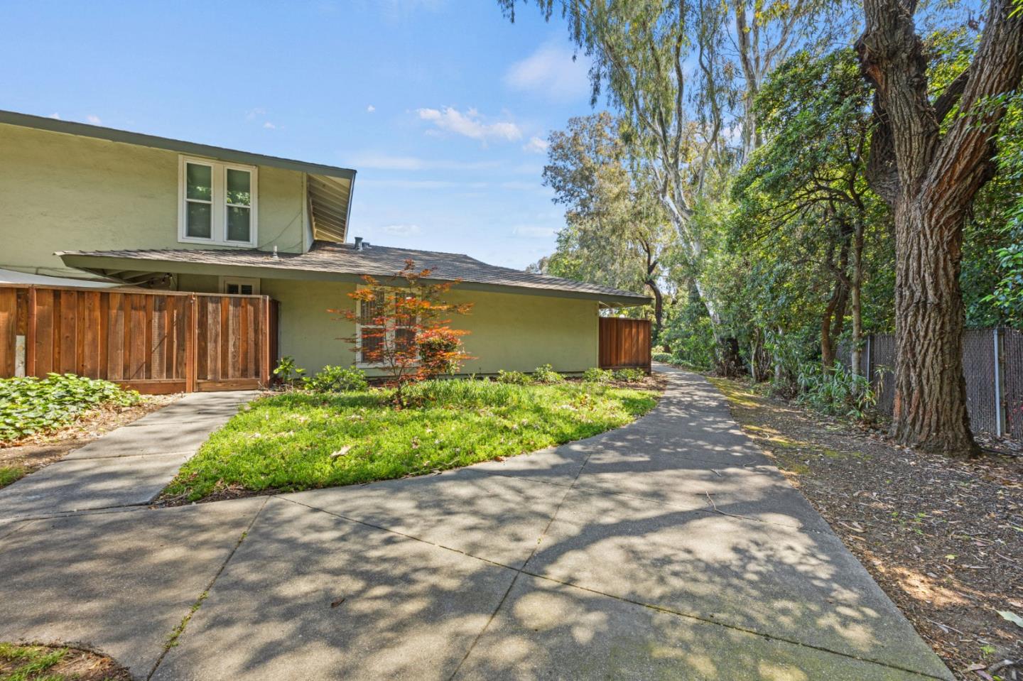 5641 Chestnut Common