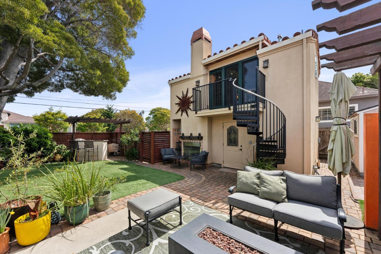 39 Humboldt Road