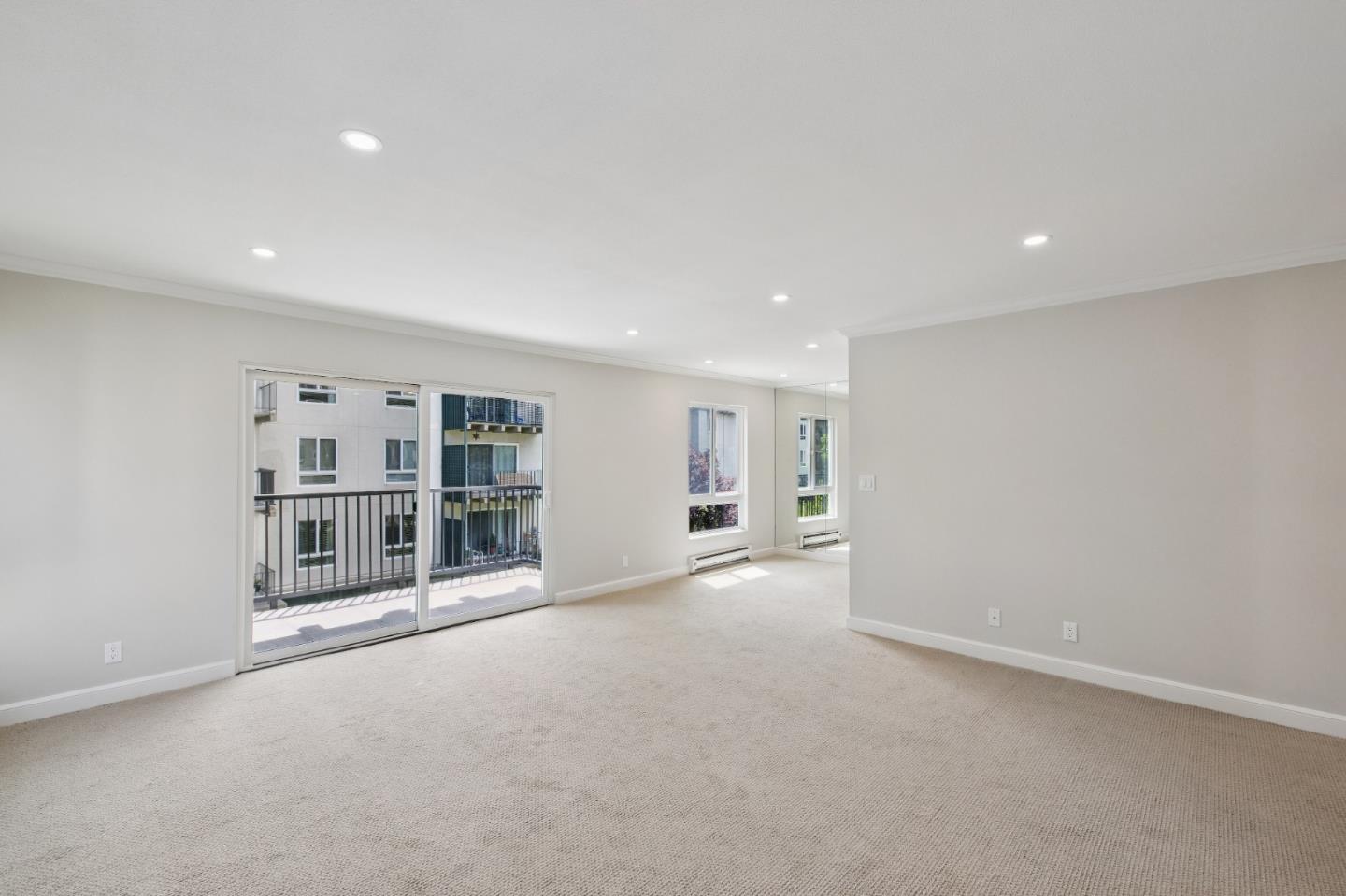 821 North Humboldt 302