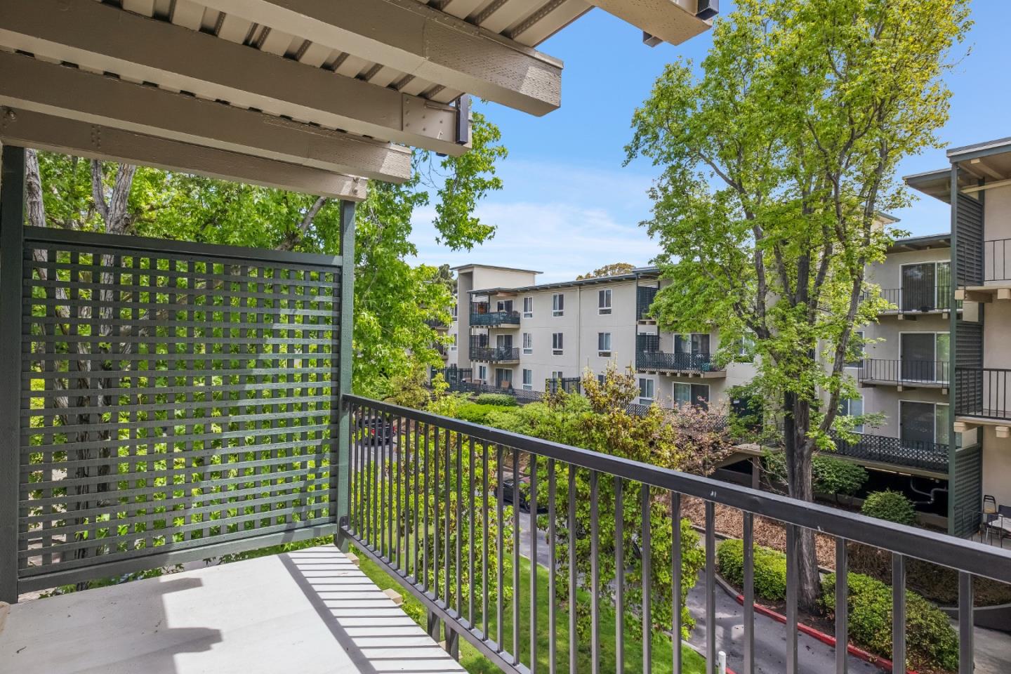 821 North Humboldt 302