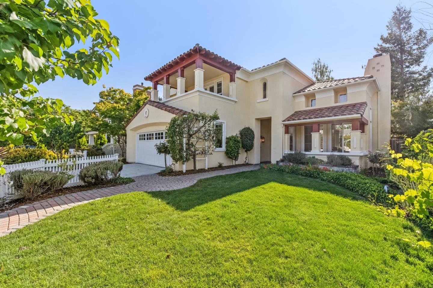 1596 Summerfield Drive