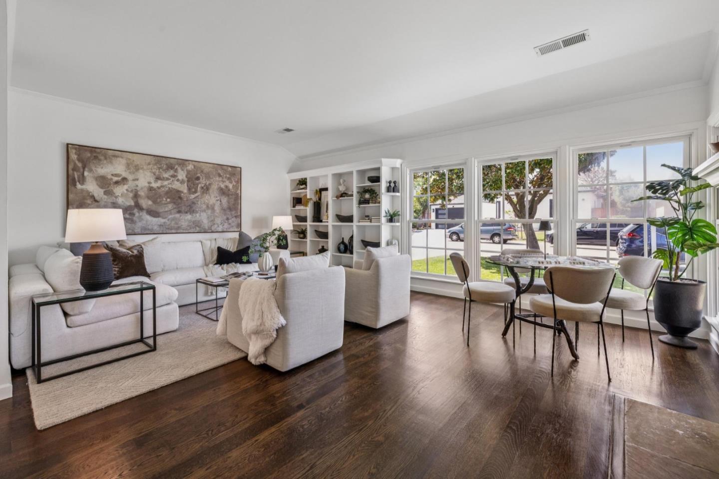 1636 Marco Polo Way