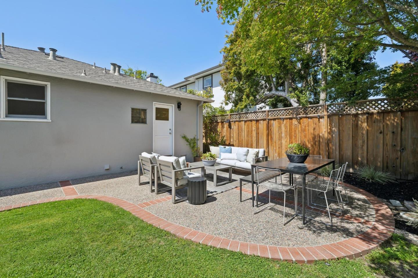 1636 Marco Polo Way