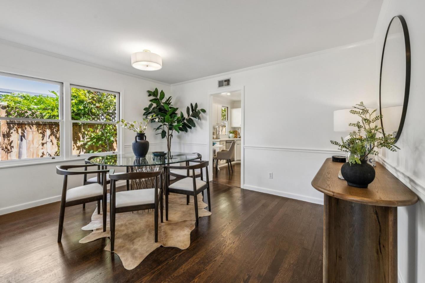 1636 Marco Polo Way