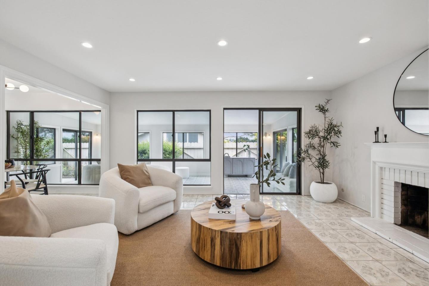 2247 Kenry Way