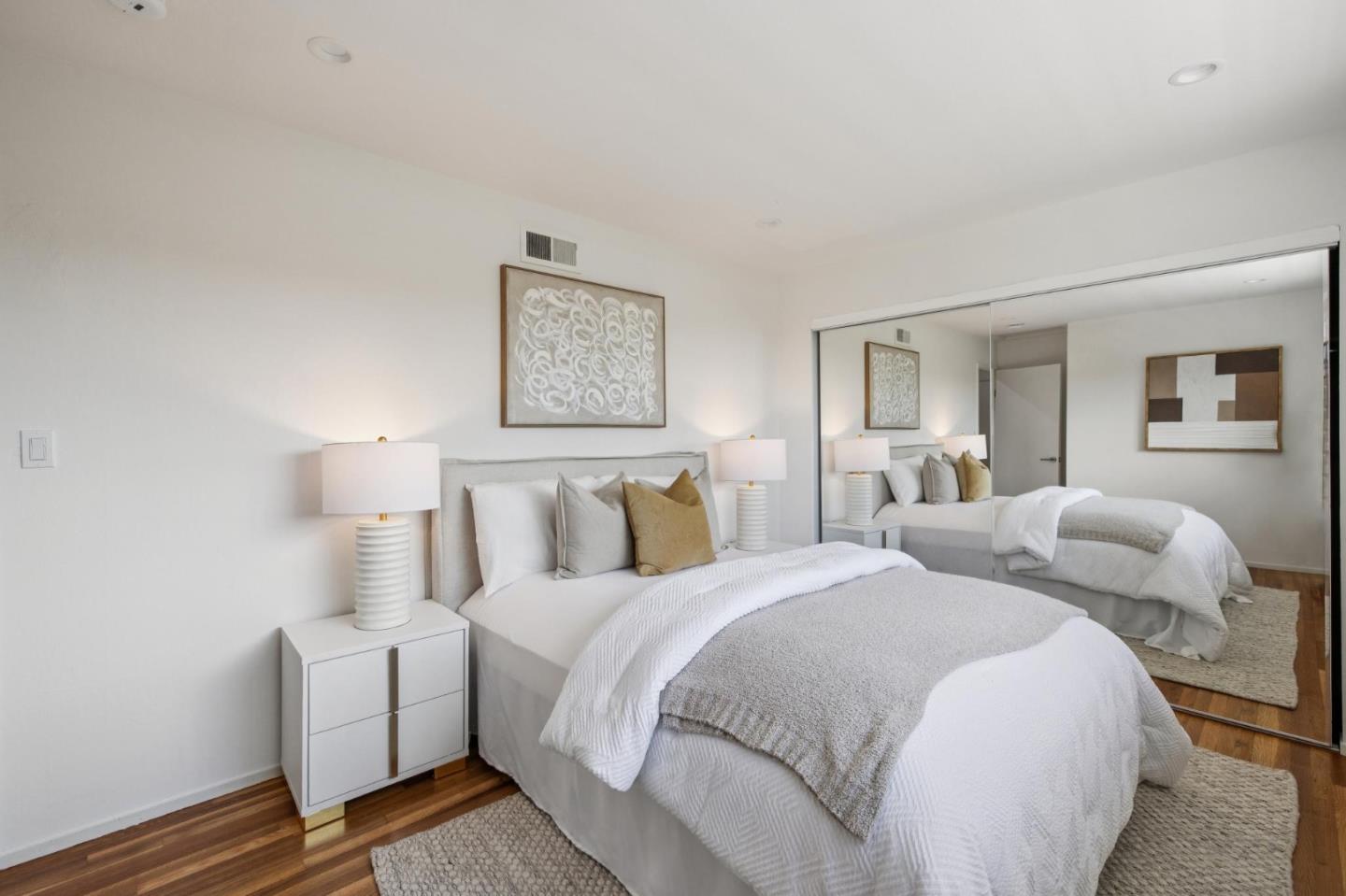 2247 Kenry Way