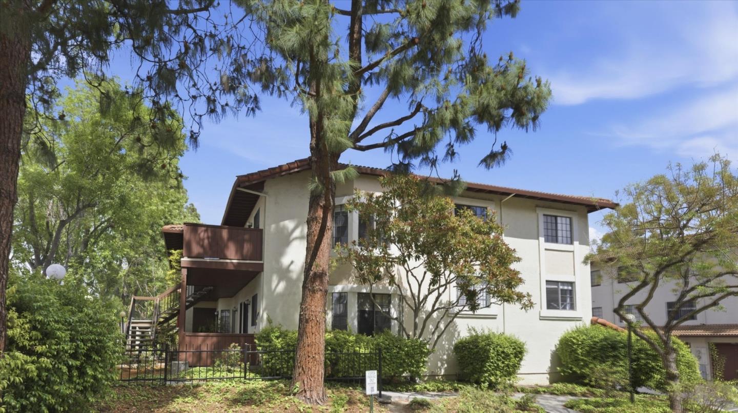 466 Costa Mesa Terrace G