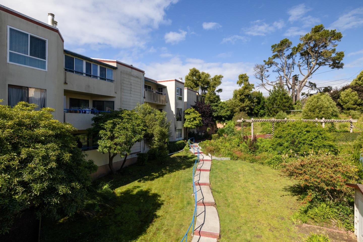 1551 Southgate Avenue 163