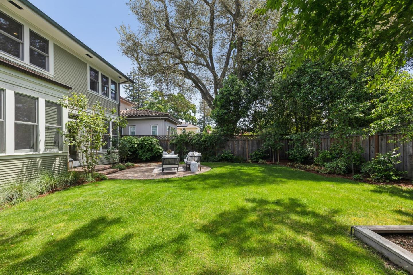 1341 Sherman Avenue