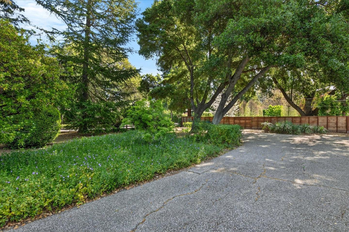 60 Ralston Road