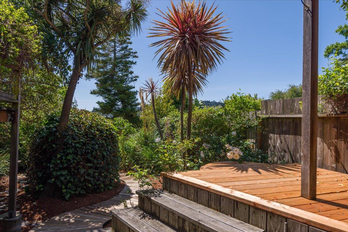 449 Alvarado Street