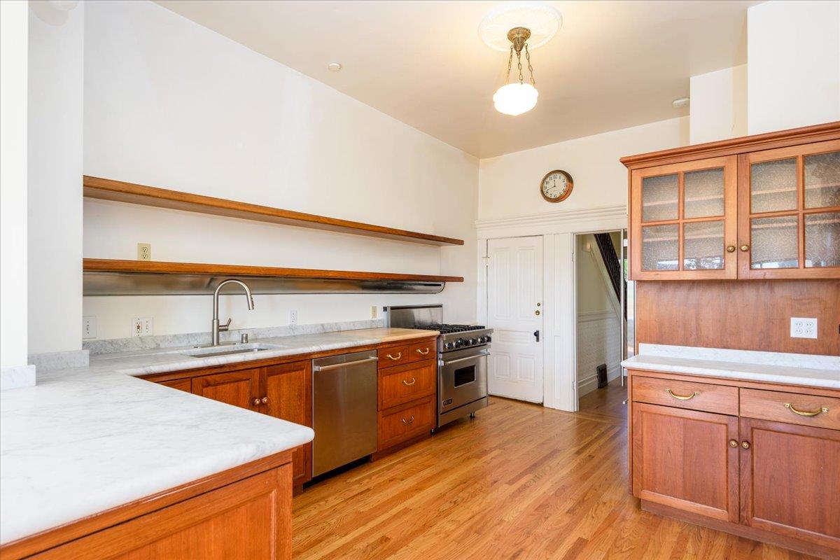 449 Alvarado Street