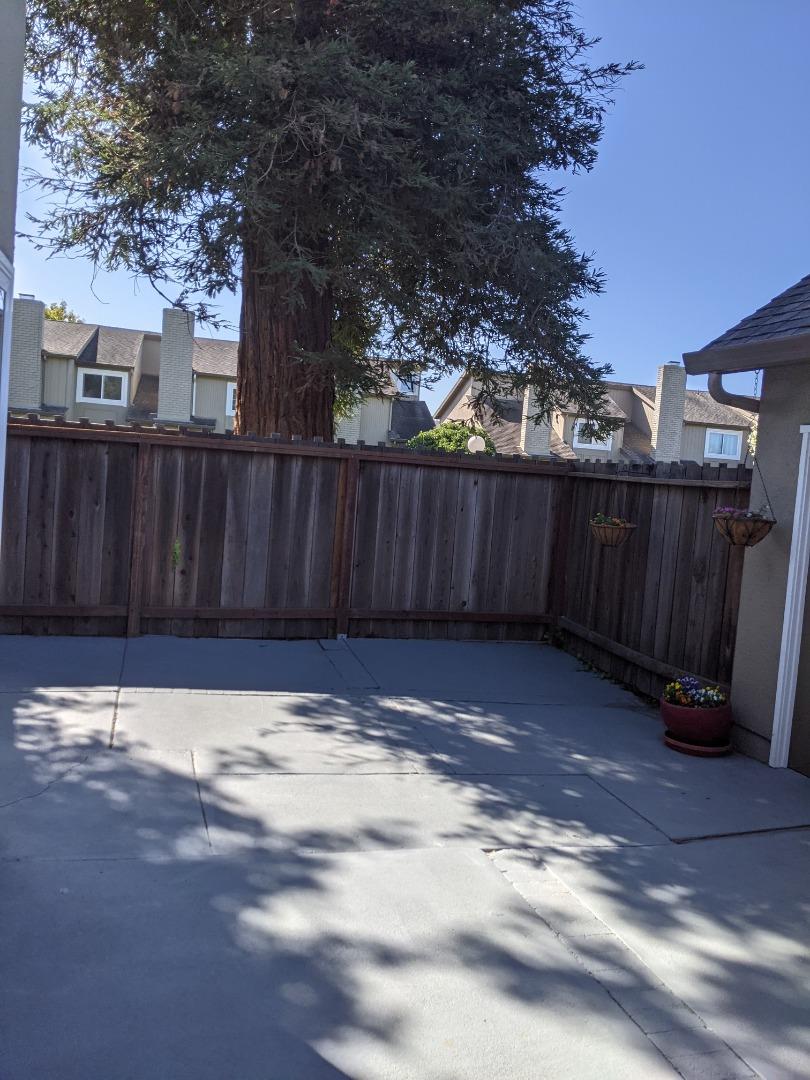 1041 Grebe Street