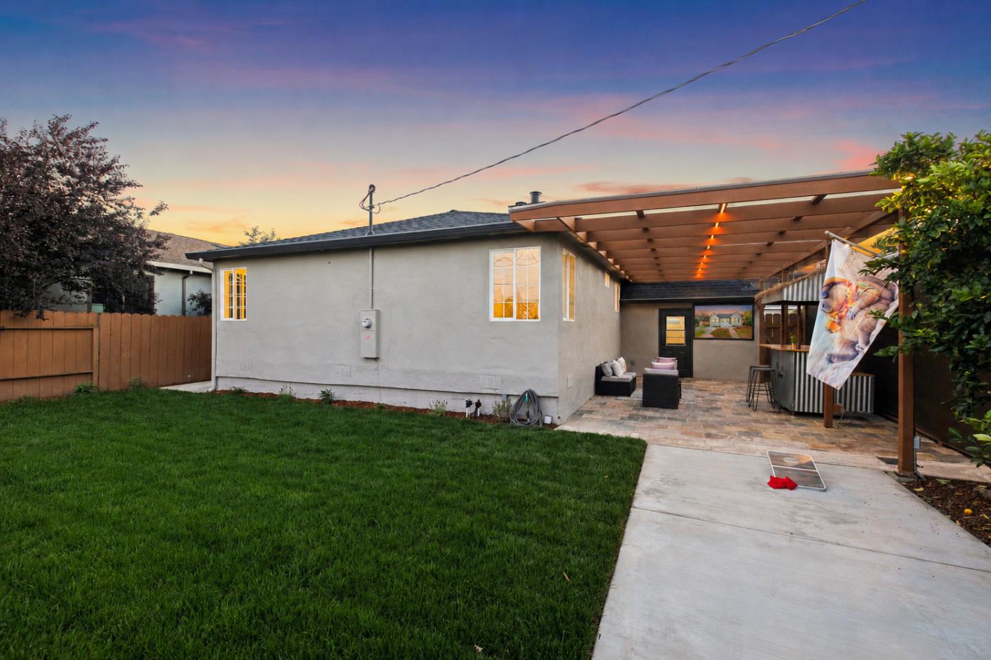 3533 Pasadena Drive