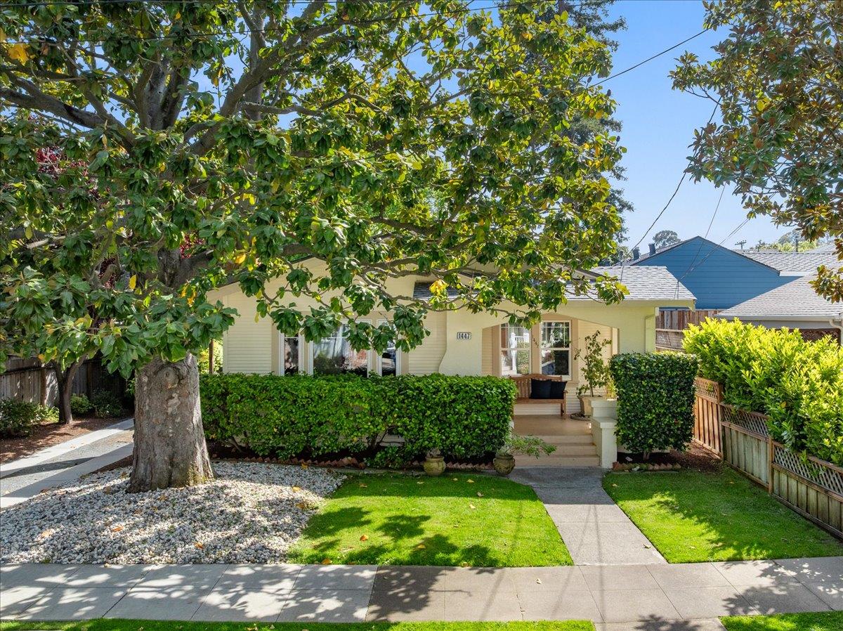 1447 Laguna Avenue