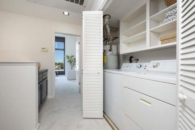 300 Baltic Circle 318