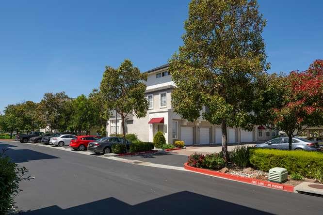 300 Baltic Circle 318