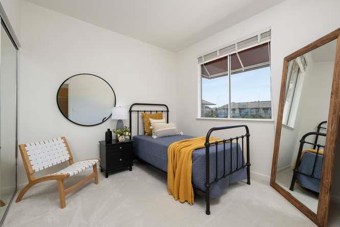 300 Baltic Circle 318