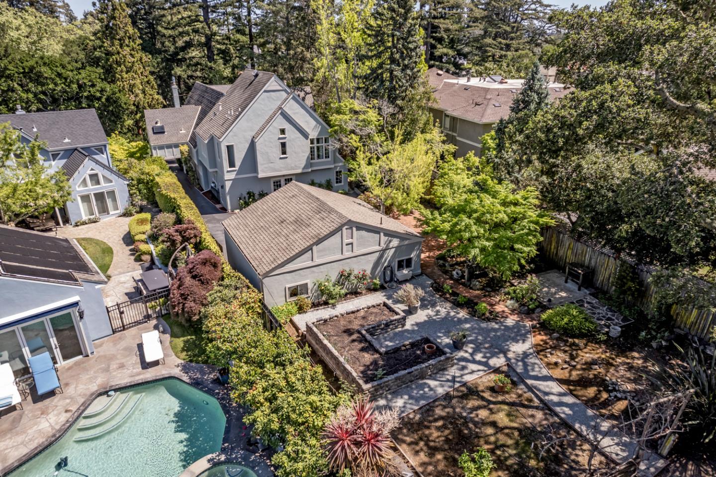641 Crescent Avenue