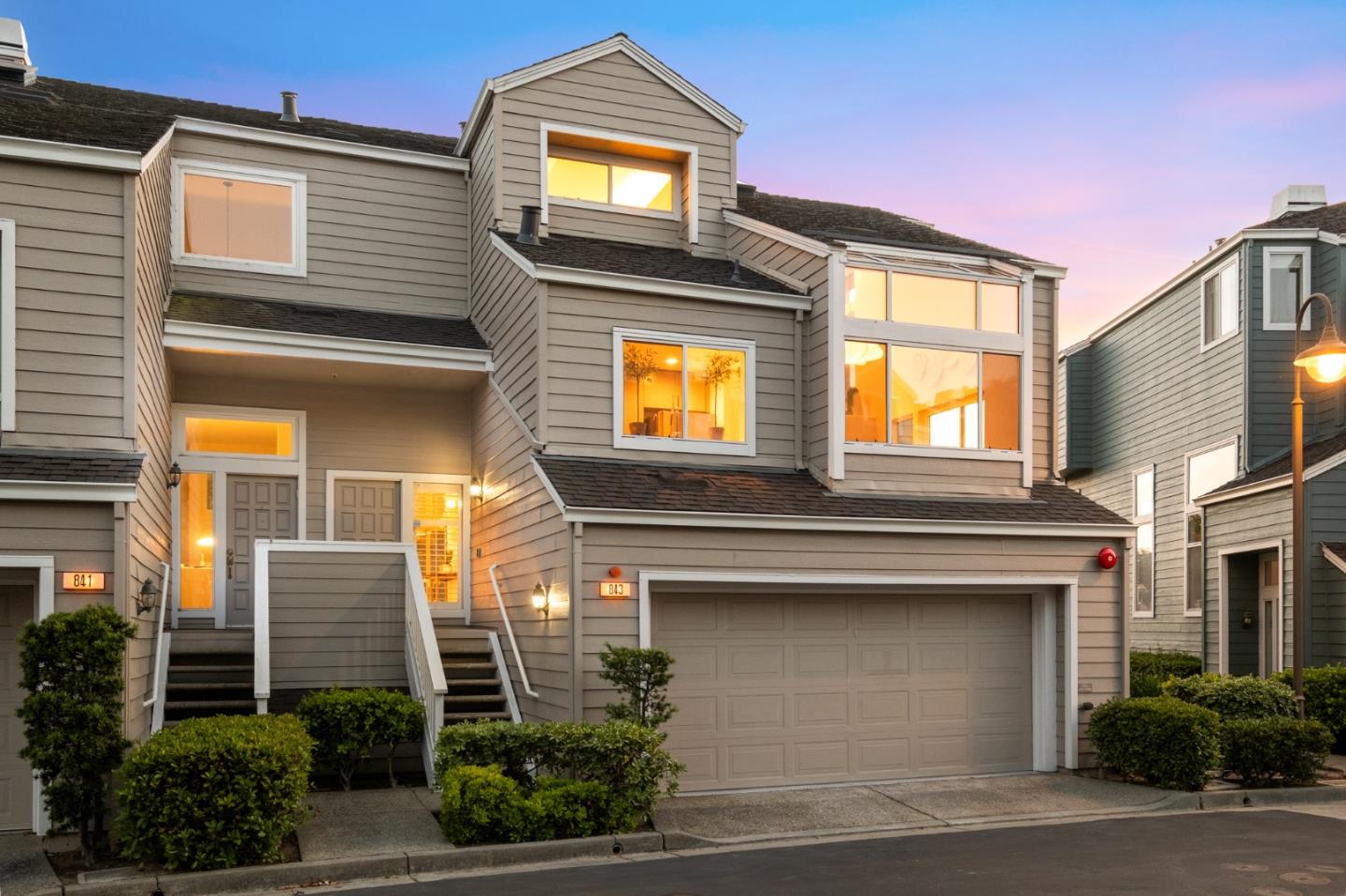 843 Columbia Circle