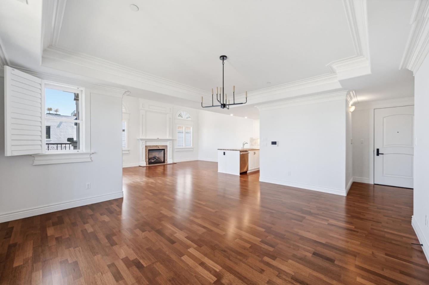 1226 El Camino Real 403