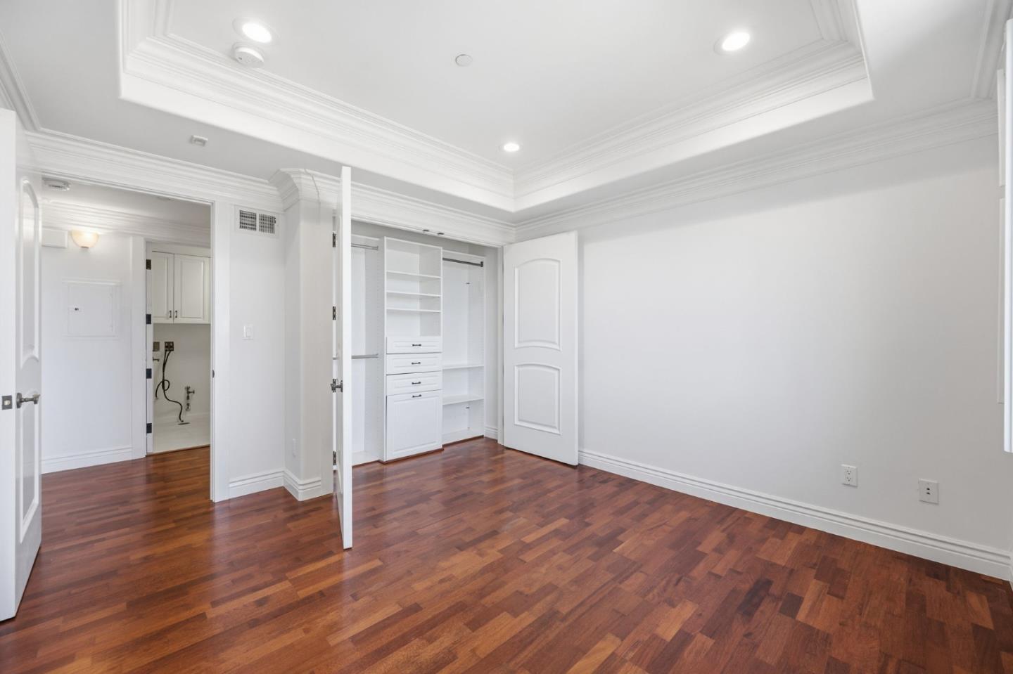 1226 El Camino Real 403
