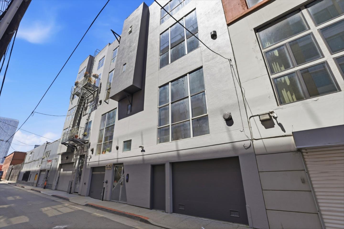 55 Norfolk Street 202