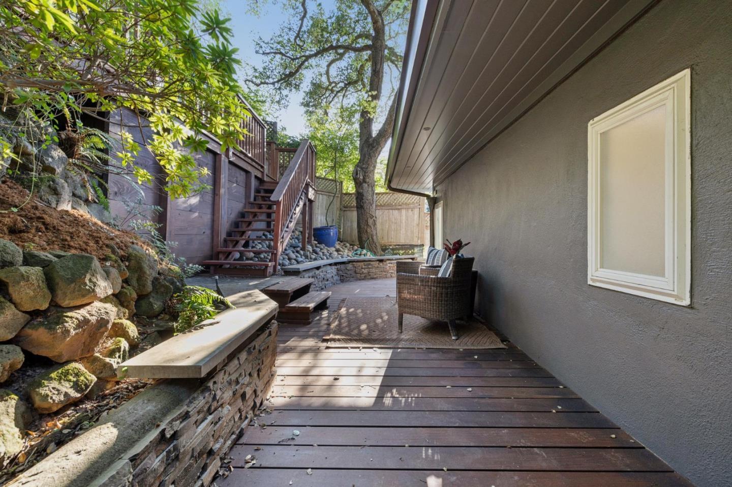 339 Chesham Avenue