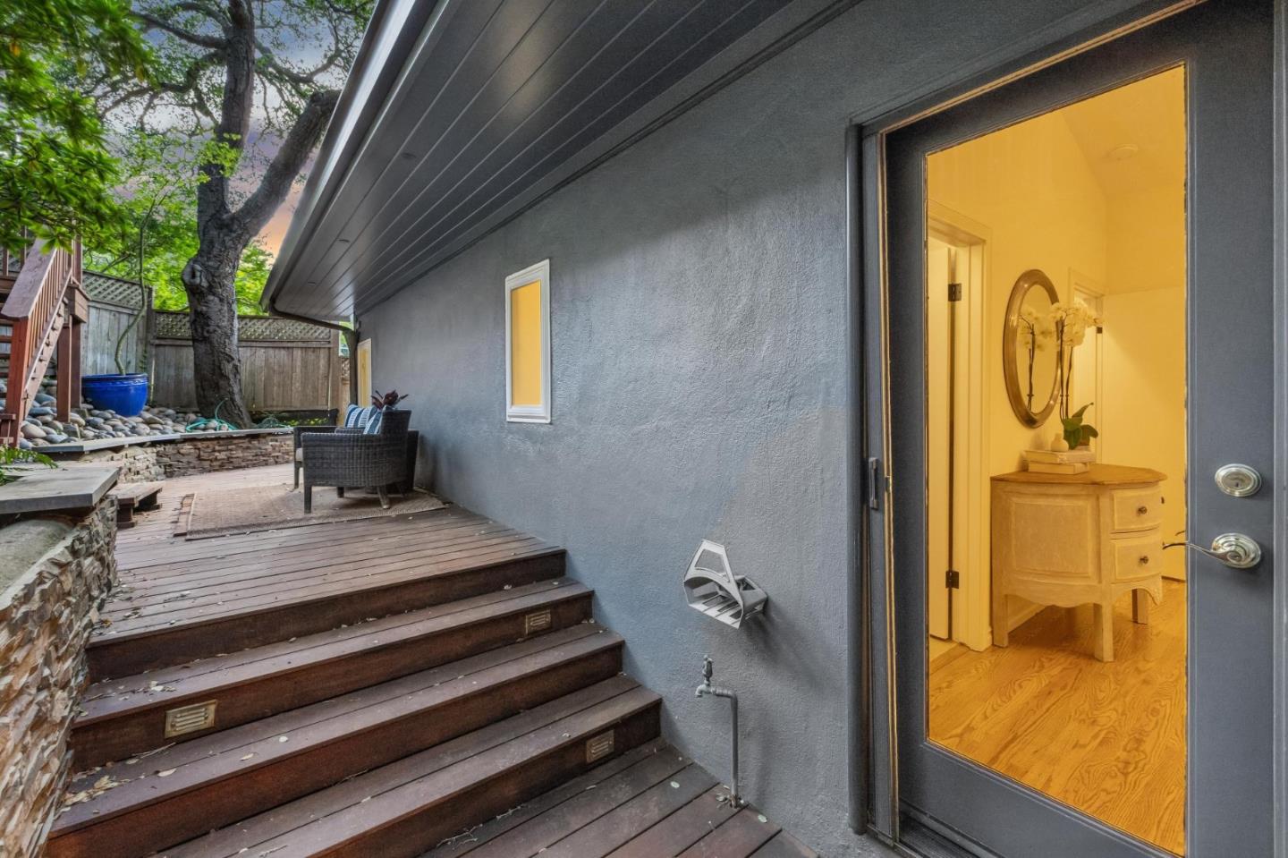 339 Chesham Avenue
