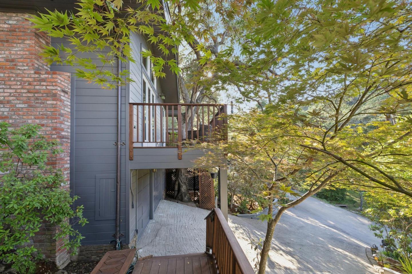 339 Chesham Avenue