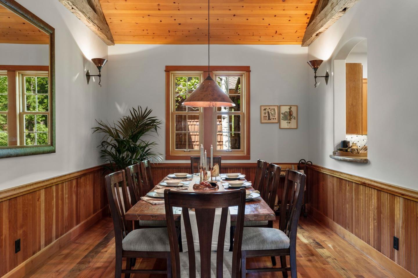 107 Shoshone Court