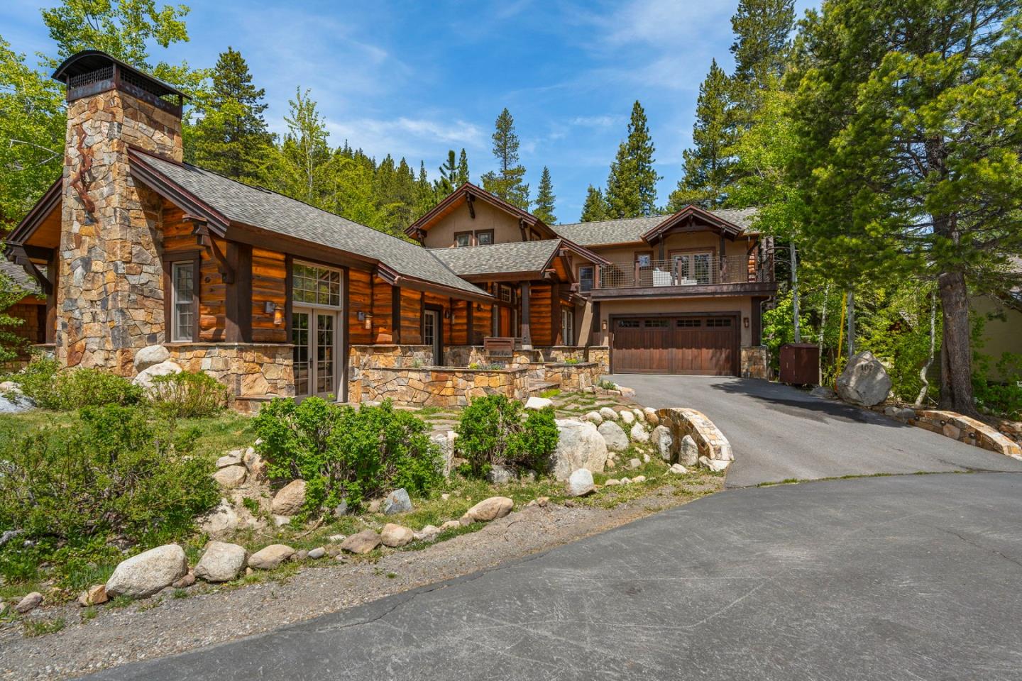 107 Shoshone Court