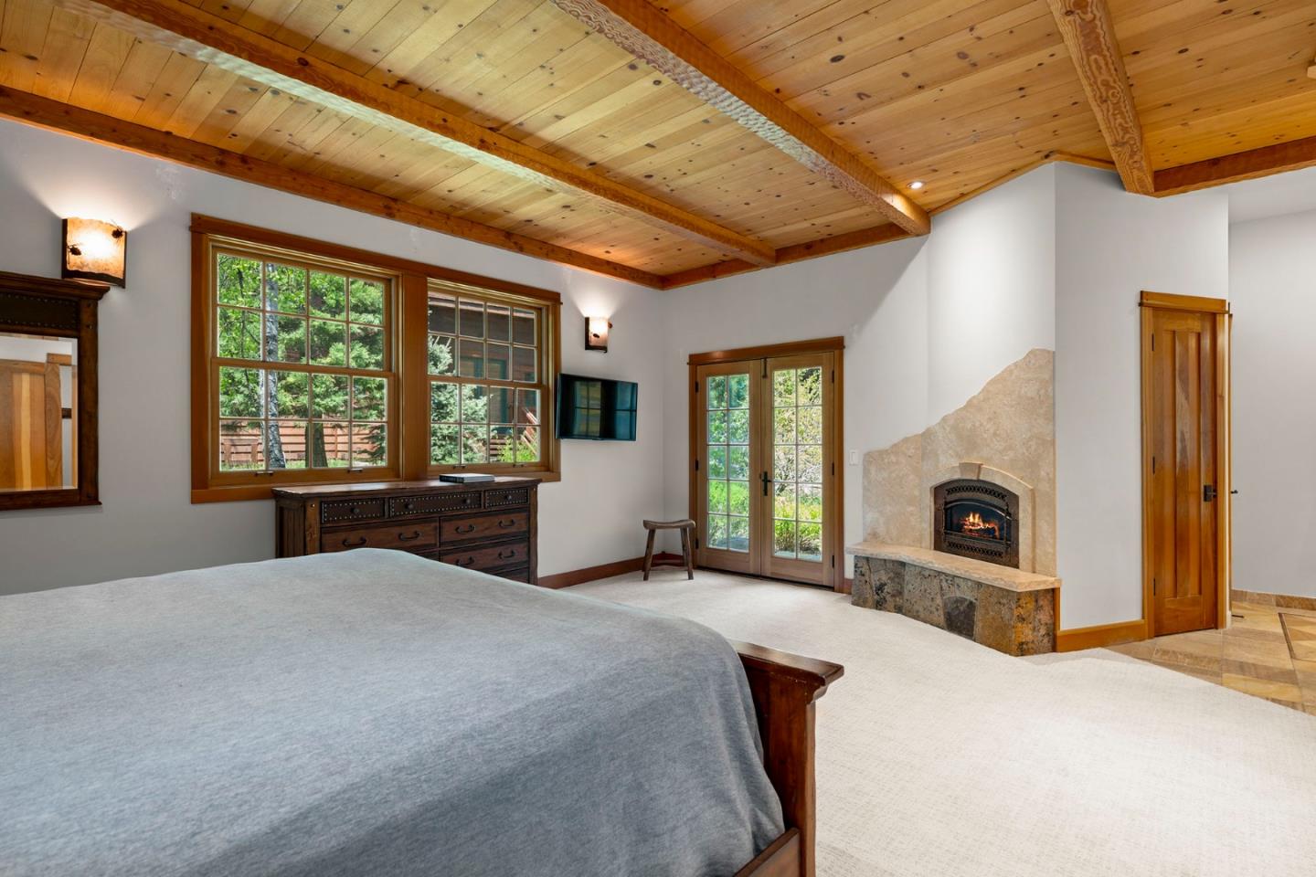 107 Shoshone Court