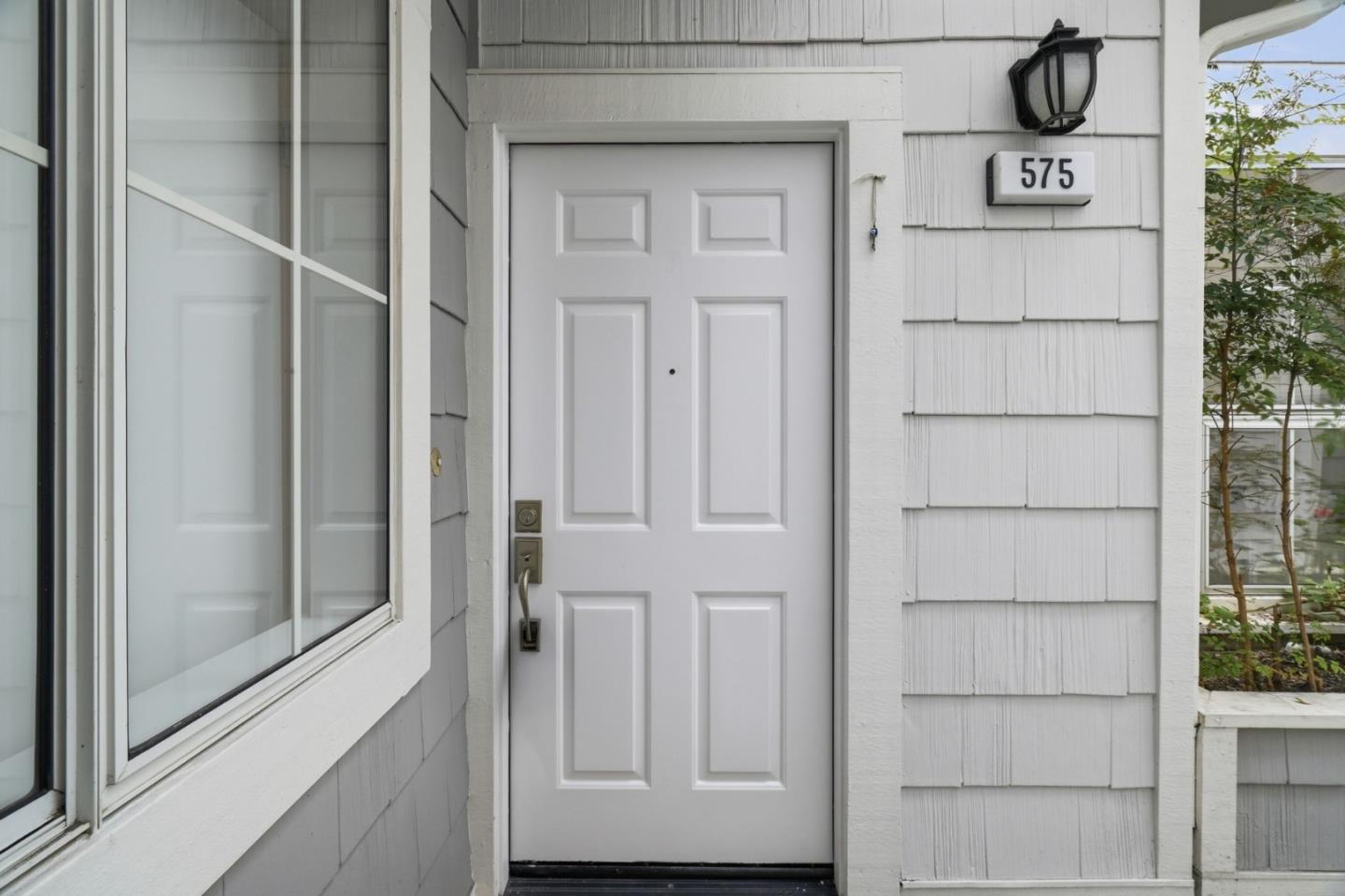 575 Shoal Circle