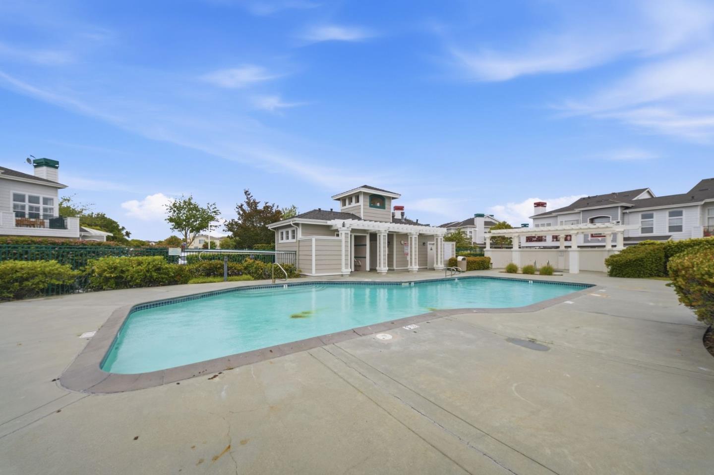 575 Shoal Circle