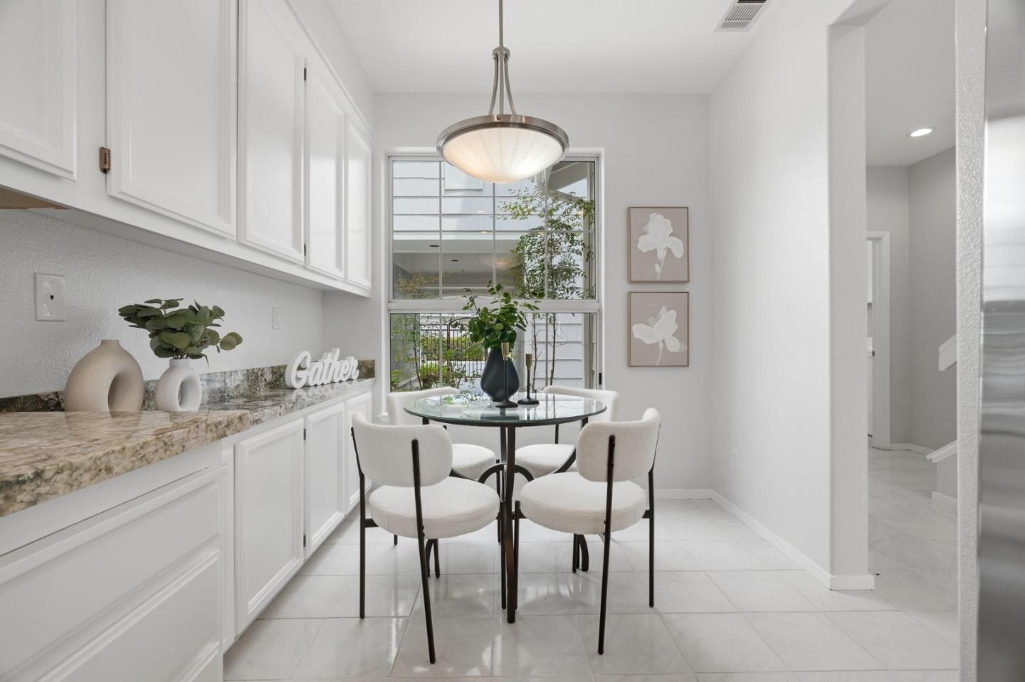 575 Shoal Circle